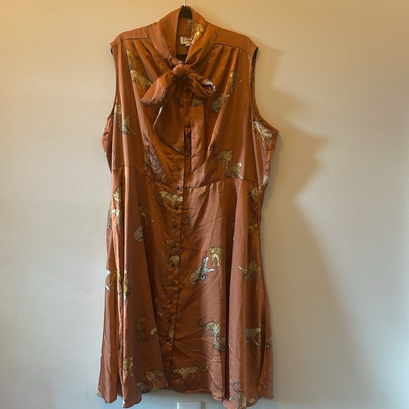 Unique Vintage Cheetah Fit & Flare Dress SZ XL/14 - Picture 3 of 6